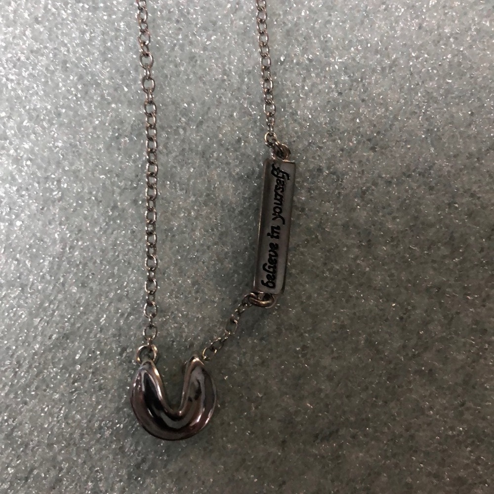 Lia Sophia “Believe in yourself” knecklace
